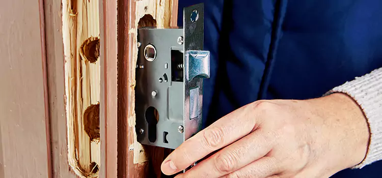 Garage Door Lock Replacement Columbia Heights